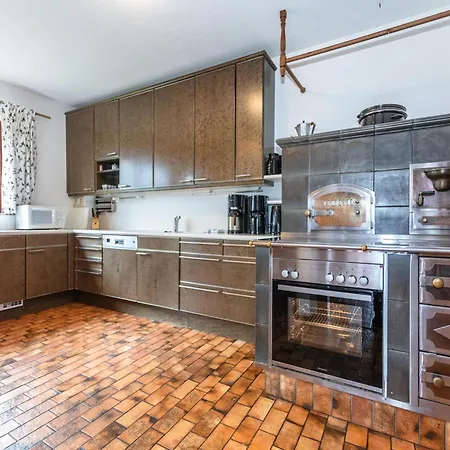 Dom wakacyjny In Neukirchen Near Wildkogel Neukirchen am Großvenediger