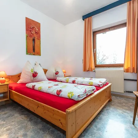 Dom wakacyjny In Neukirchen Near Wildkogel Neukirchen am Großvenediger