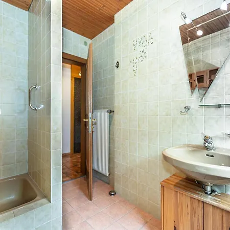 In Neukirchen Near Wildkogel Dom wakacyjny *